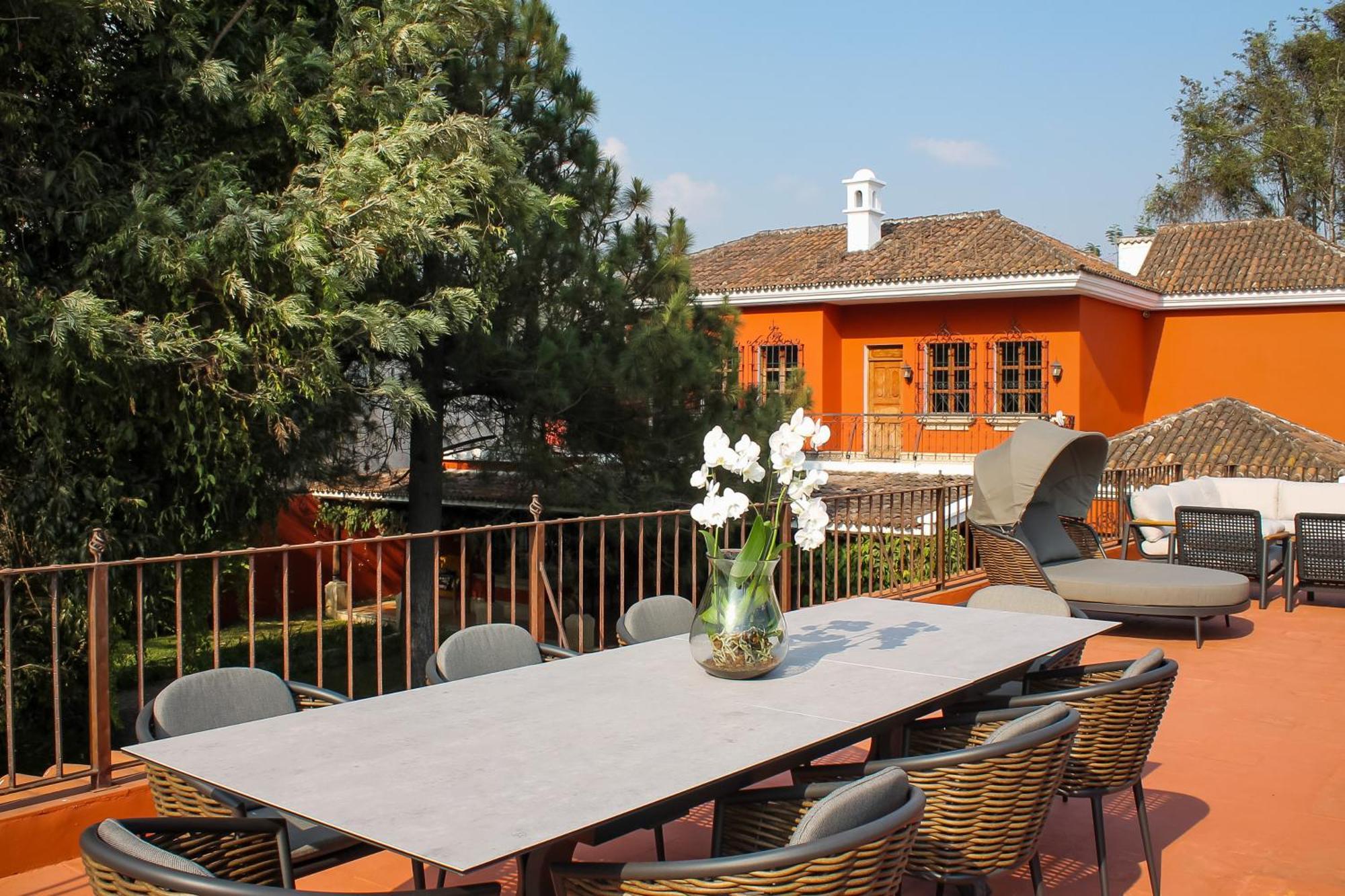 Santa Margarita Bed & Breakfast Antigua Exterior photo
