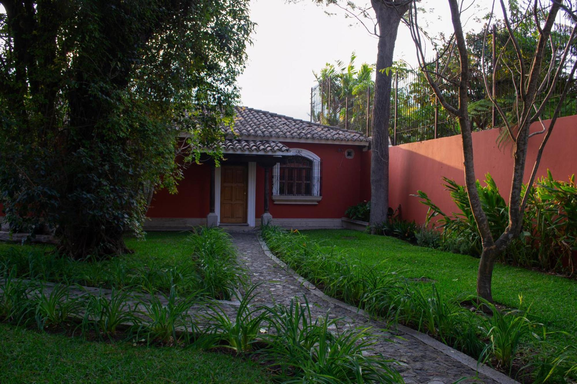 Santa Margarita Bed & Breakfast Antigua Room photo